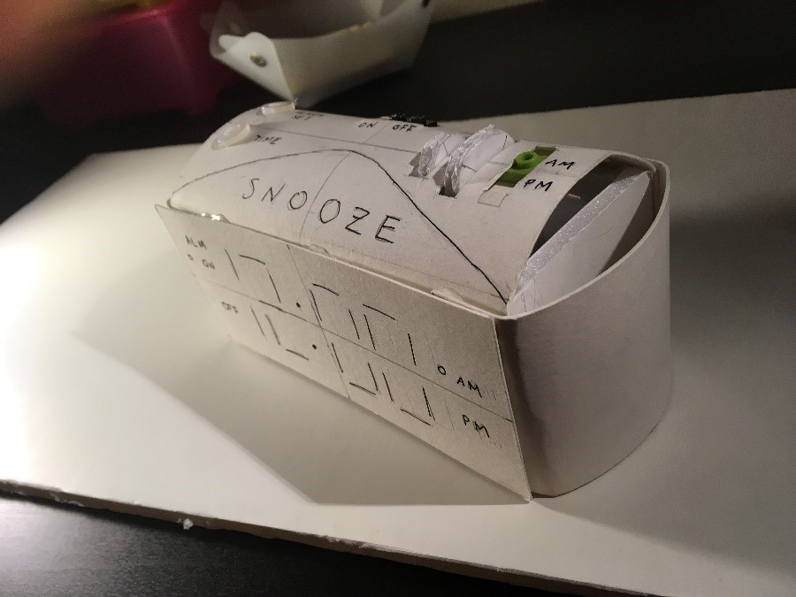 Ergonomic Alarm Clock Bobbie Soques